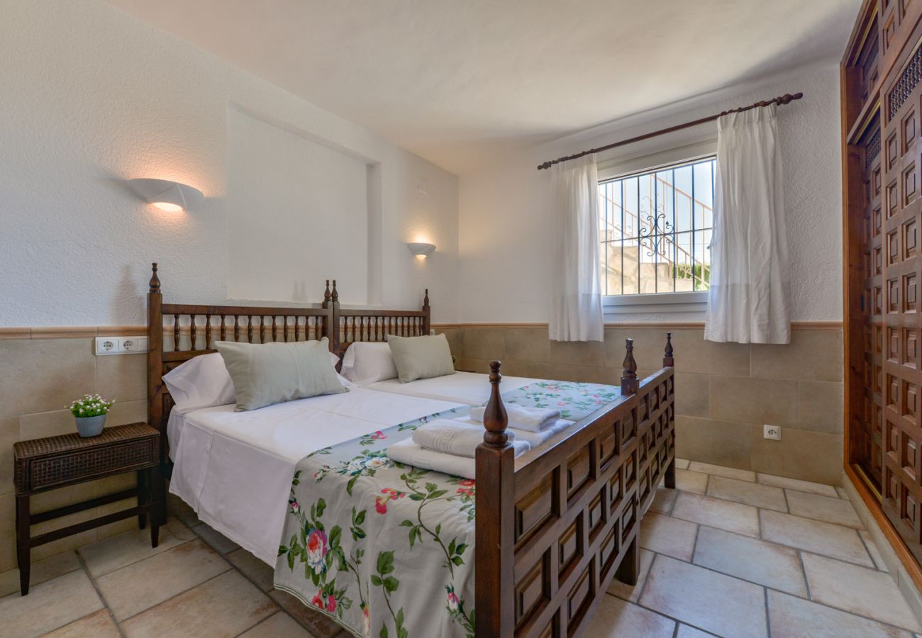 Villa in Benissa - JUNAI, villa for 4 pax in Benissa with private swimming pool and free wifi