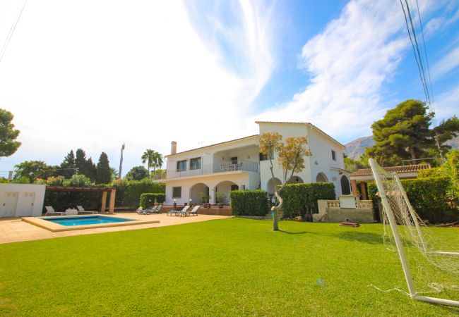 Villa in Denia - Large all-inclusive villa in Las Rotas