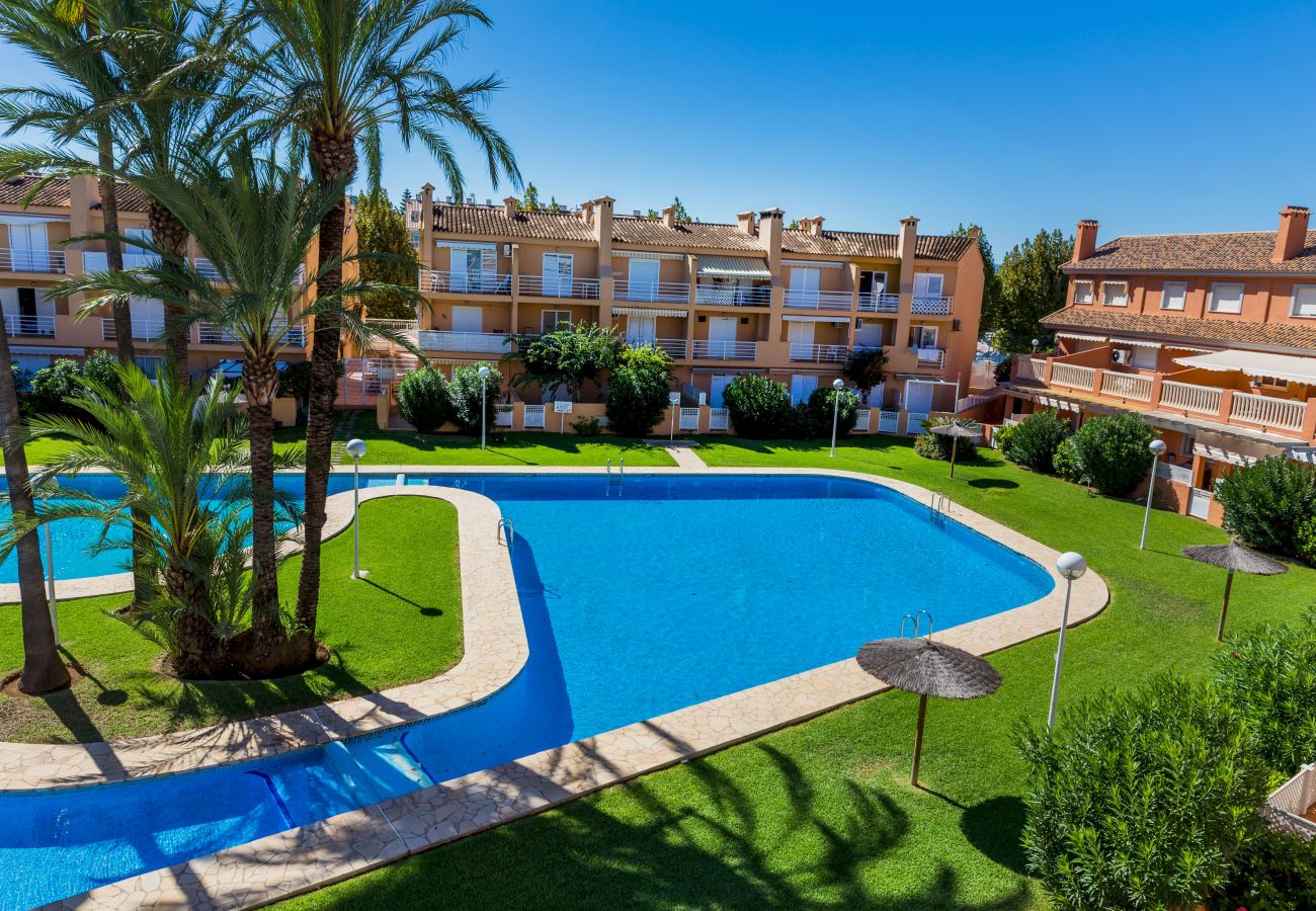 Apartment in Javea - La Romana Triplex Apartment Javea Arenal, with Terrace, AC, Pool, Garden, Tennis