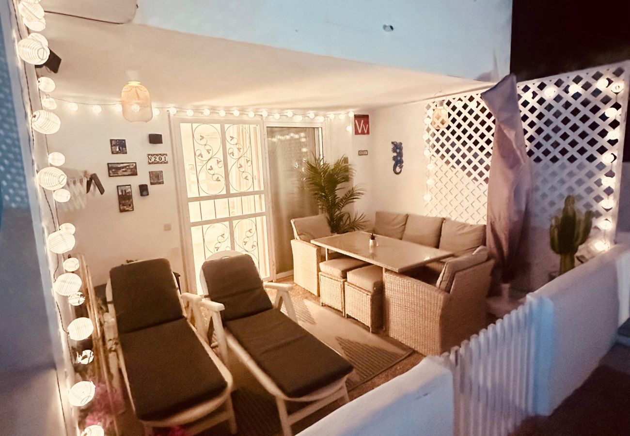 Studio in Puerto del Carmen - Suite Infinity Ocean - amazing pool and sea view Studio in Puerto del Carmen - Suite Infinity Ocean - amazing pool and sea view