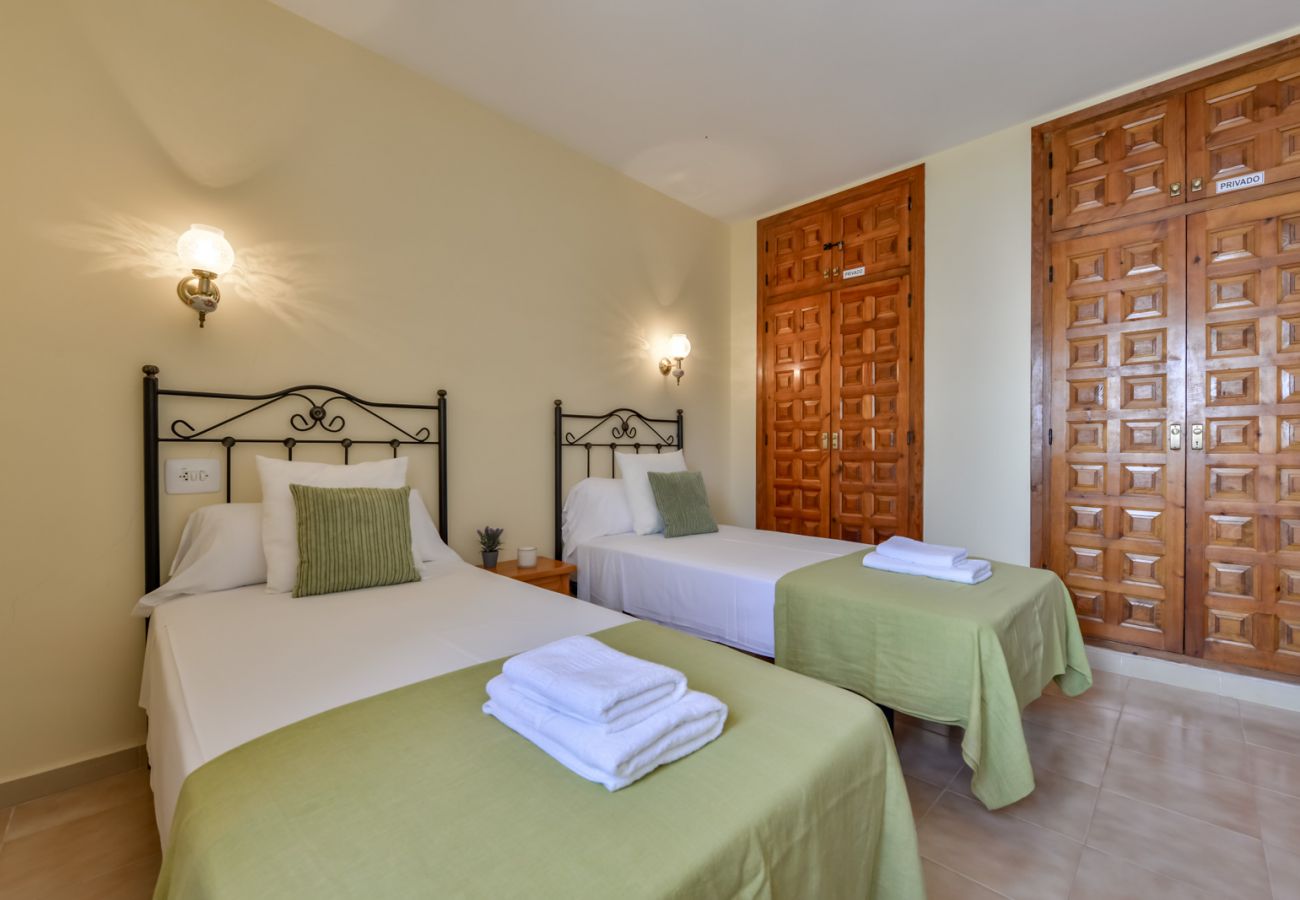 Villa in Benissa - Villa for rent in Benissa MIRASOL, for 4 pax with private pool, 