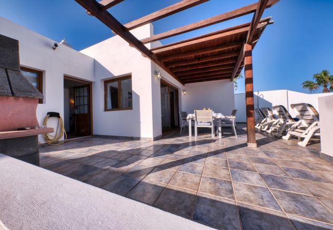House in Playa Blanca - Casa Lava and Sea - private pool, amazing sea views
