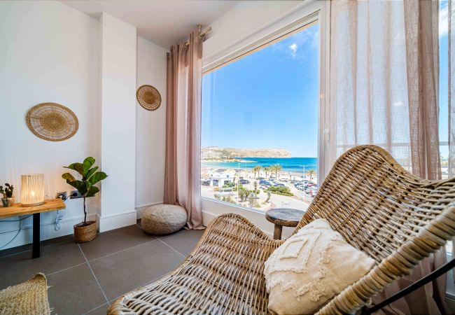 Apartment in Javea - Blue Sea Apartment Arenal 80 Jave, with Sea Views, Terrace, and Community Pool