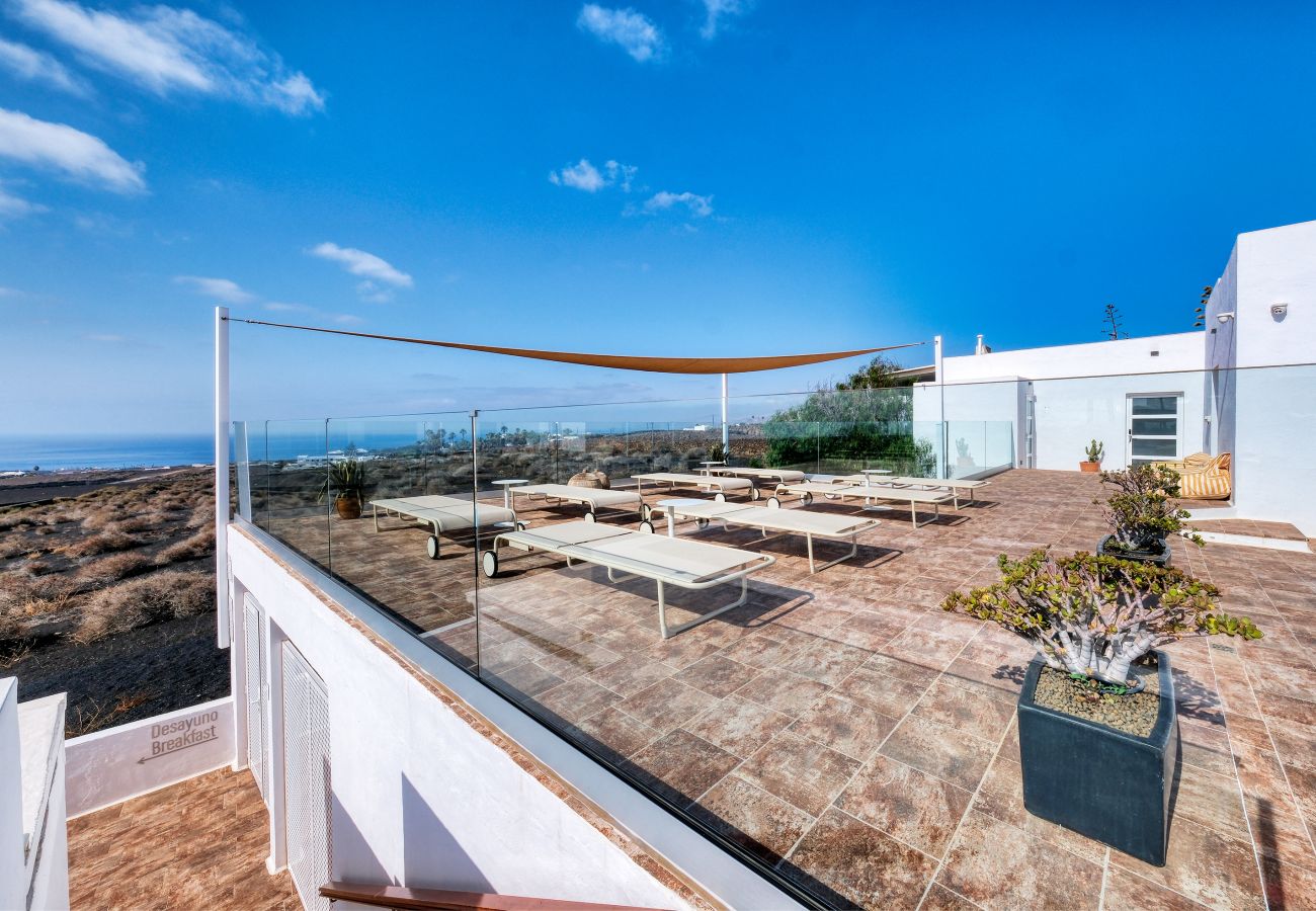 Rent by room in Macher - Casa Serena 10,  Suite 2