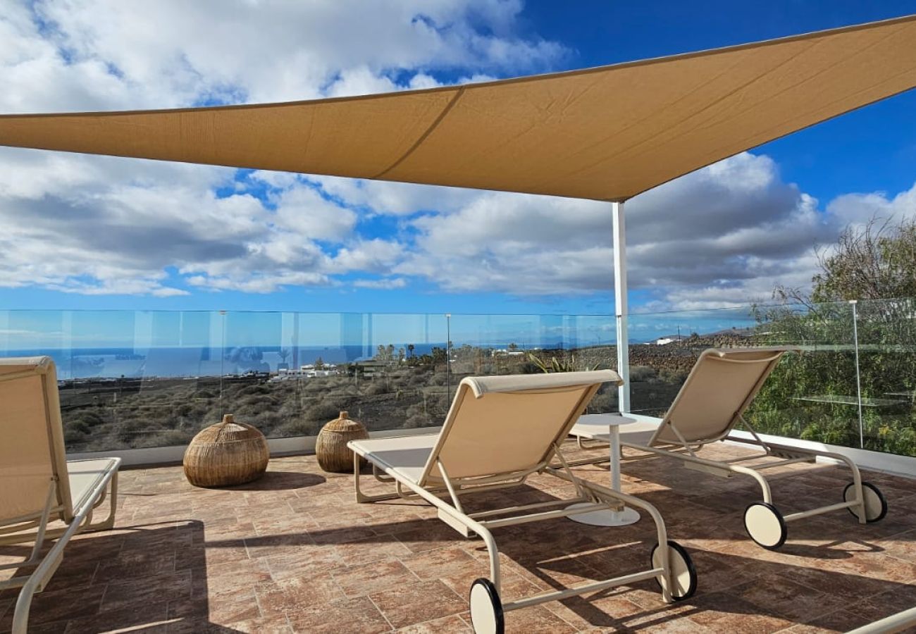 Rent by room in Macher - Casa Serena 10, Suite 8