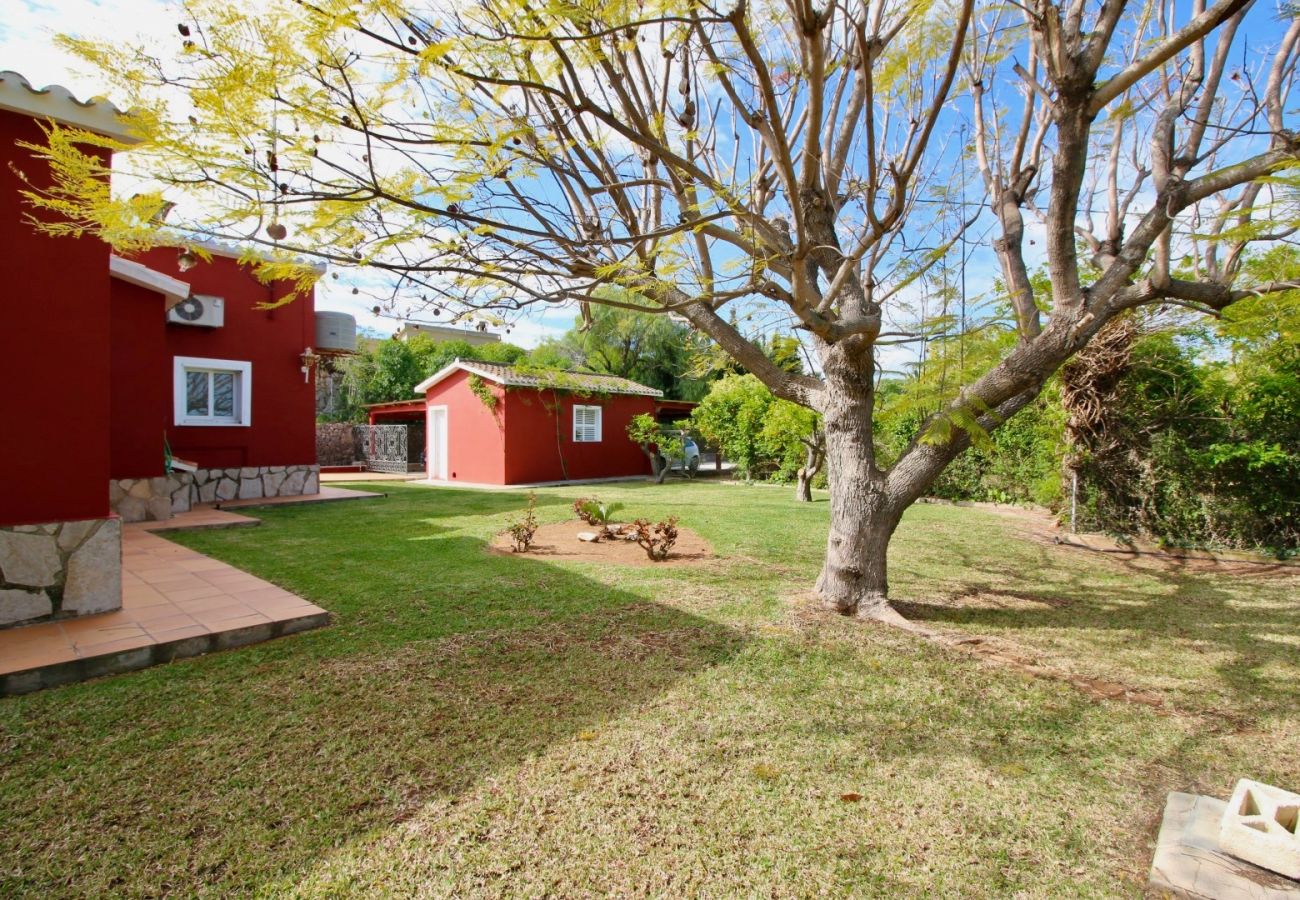 Villa à Denia - Impressionnante Finca La Plana avec wifi, climatisation et piscine.