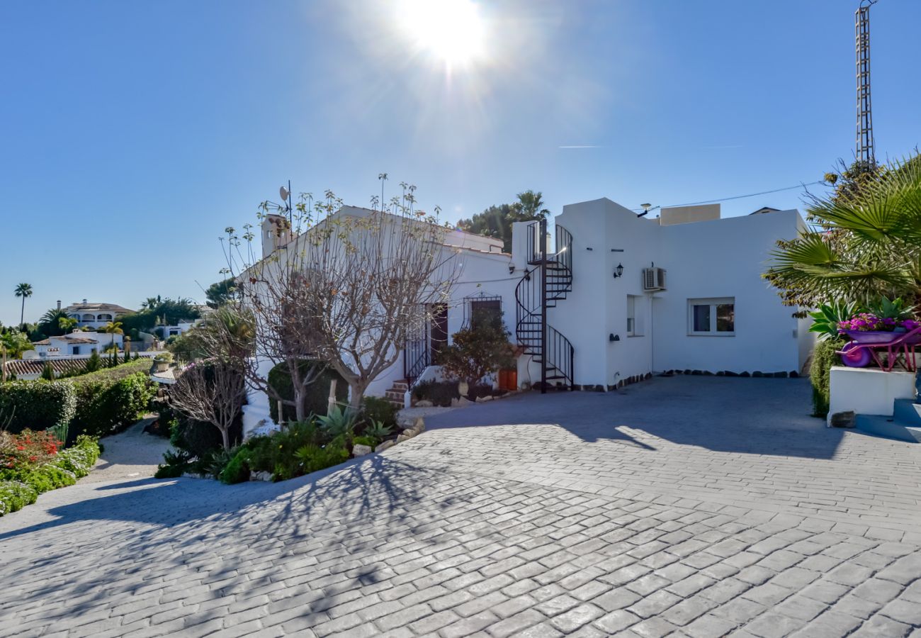 Villa à Moraira - Villa à louer à Moraira ROUILLON