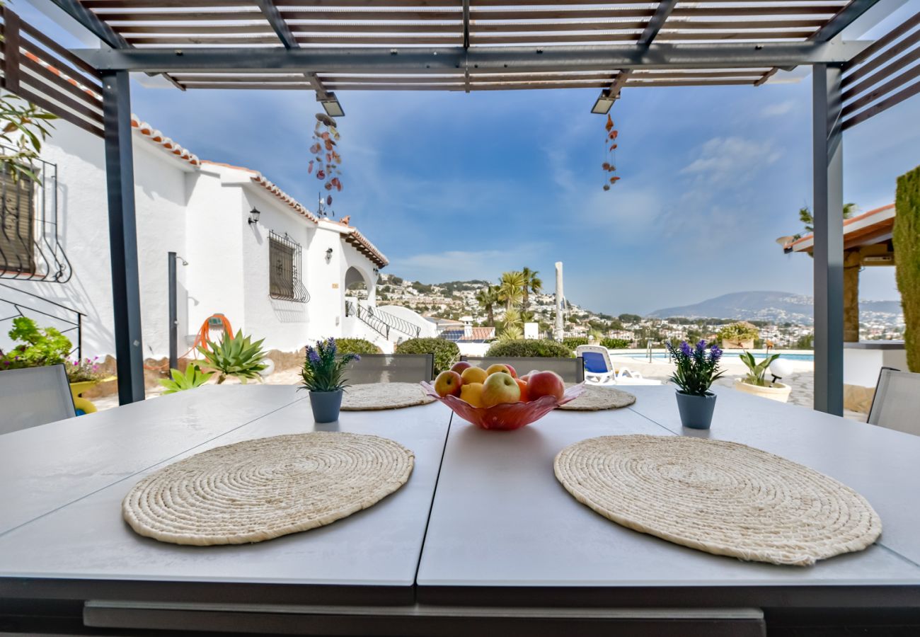 Villa à Moraira - Villa à louer à Moraira ROUILLON