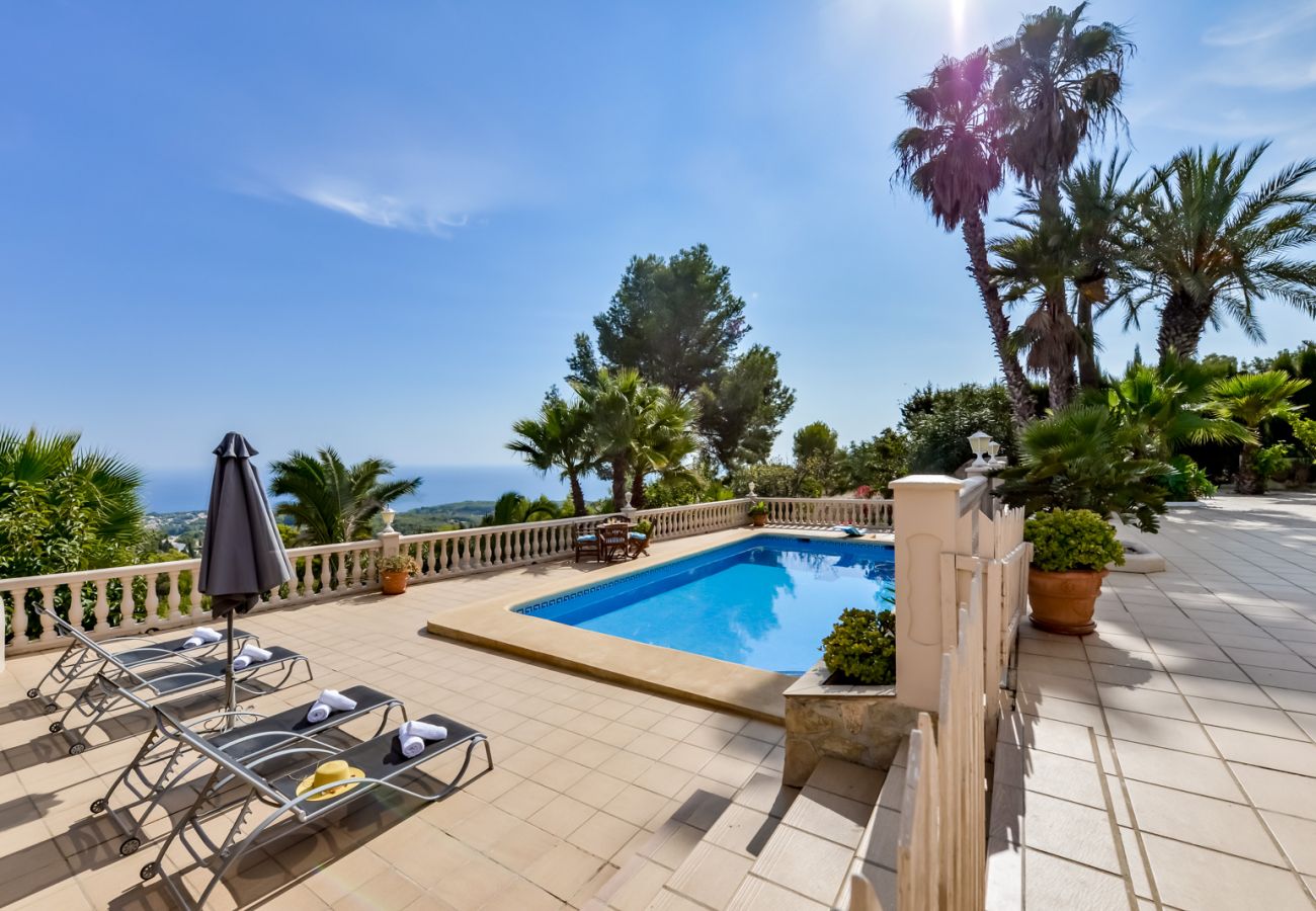 Villa à Benissa - GARROFER, Villa à Benissa pour 4 personnes avec piscine privée et vue sur la mer. Wifi gratuit