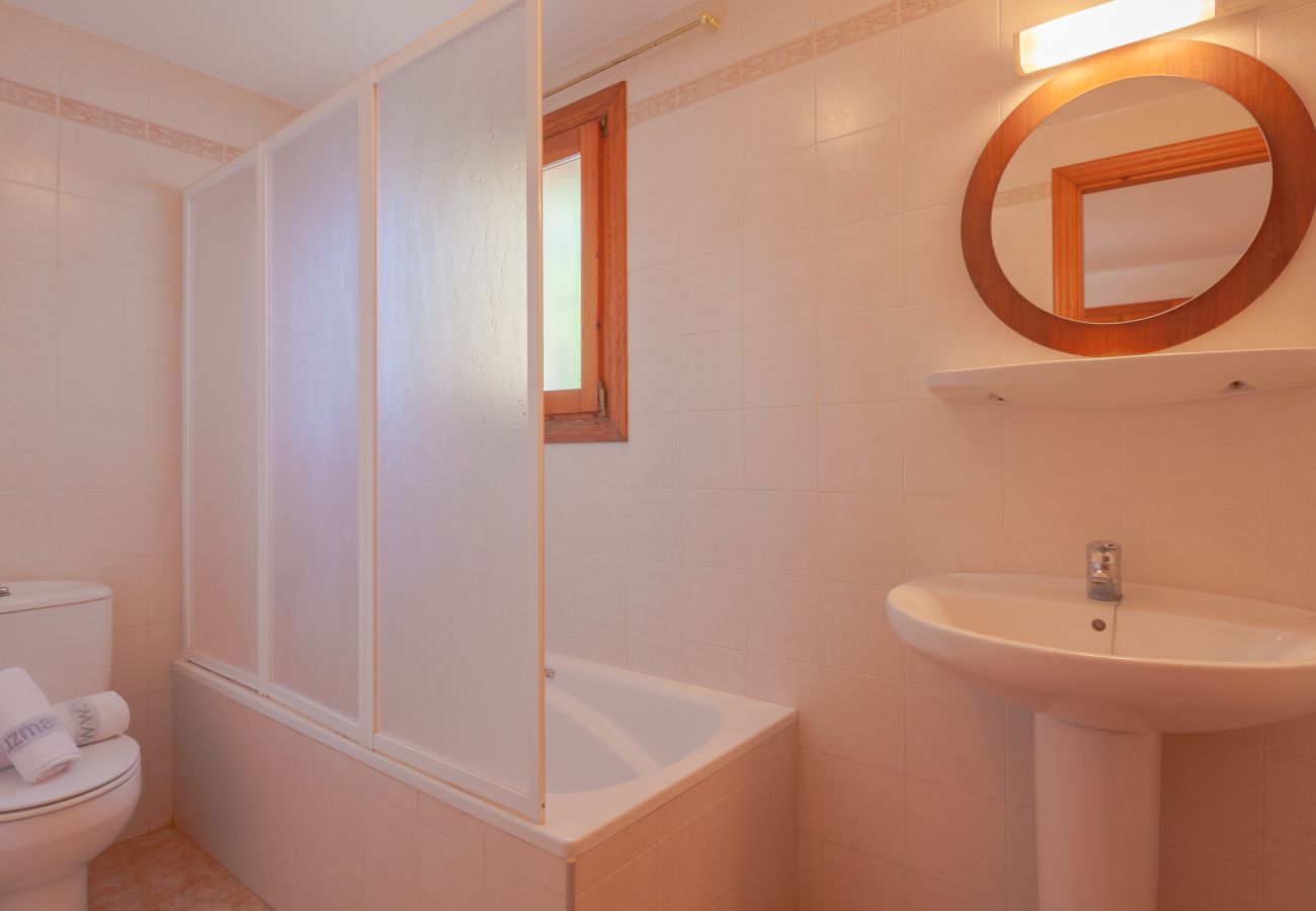 Villa à Benissa - SONRISAS, Villa pour 8 personnes avec piscine privée et wifi gratuit.