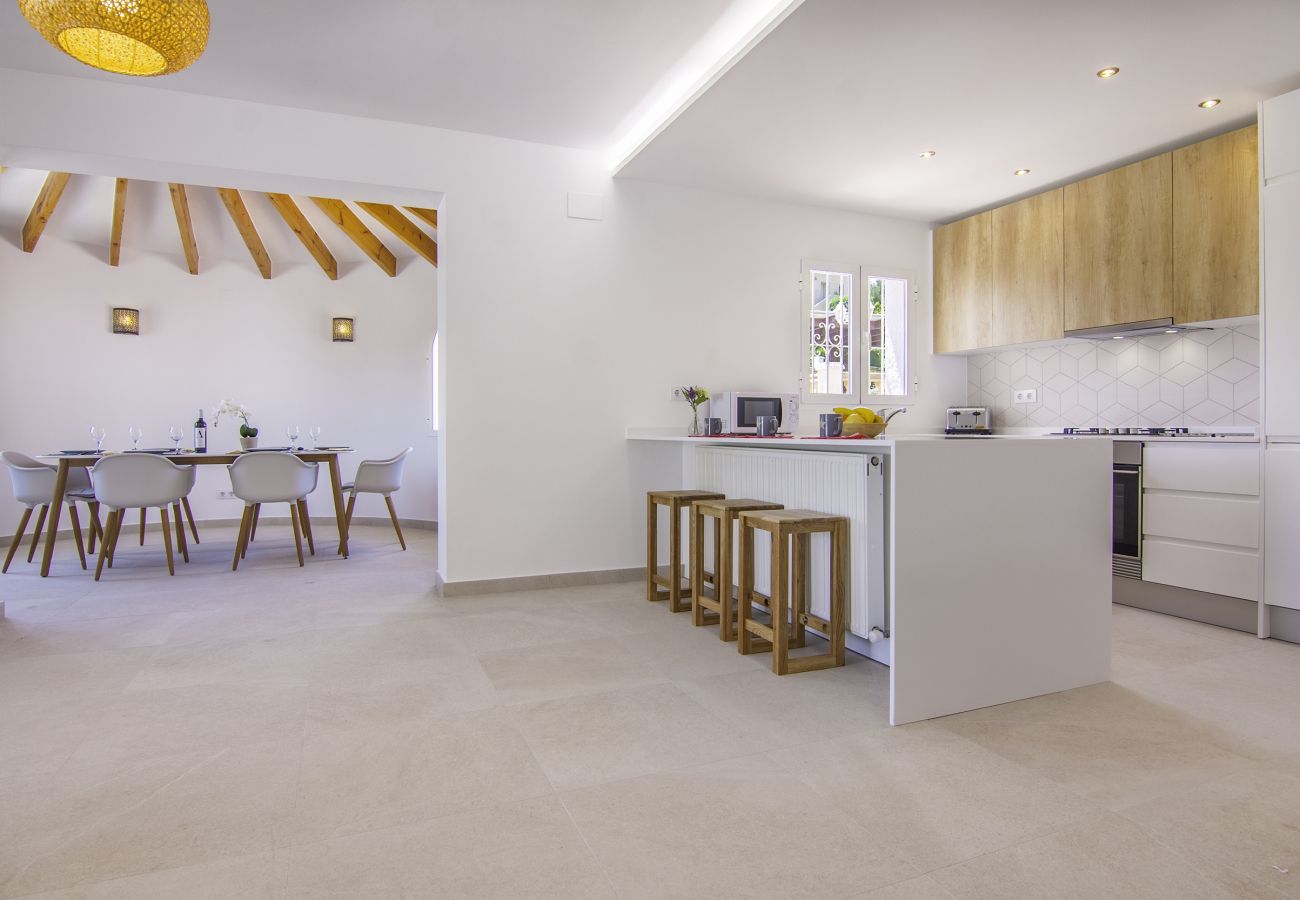 Villa à Benissa - SIMPSON,villa à Benissa para 6 pax avec piscine privée. wifi gratuit