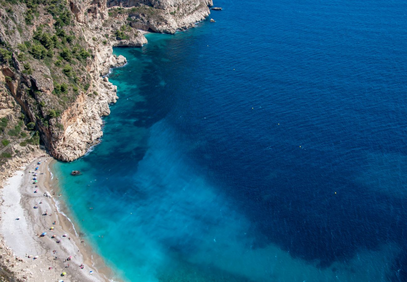 Villa à Benitachell - LOXI, belle villa à Cumbre del Sol pour 6 pax avec piscine privée et vue sur la mer.