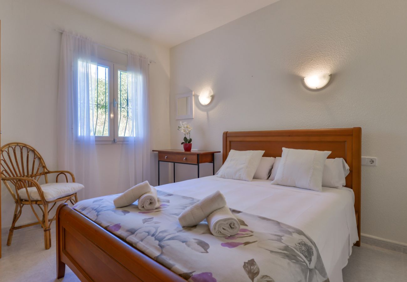 Villa à Benitachell - LOXI, belle villa à Cumbre del Sol pour 6 pax avec piscine privée et vue sur la mer.