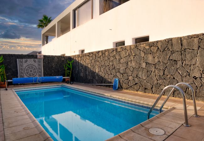 Maison à Playa Blanca - Casa Efesto - 3 chambres avec piscine, terrasse et vue sur Fuerteventura