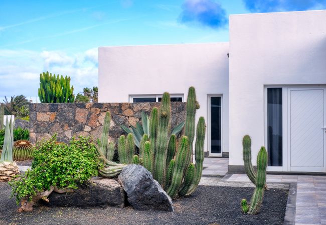 Maison à Charco del Palo - Casa Eden - Espace naturiste et piscine privée