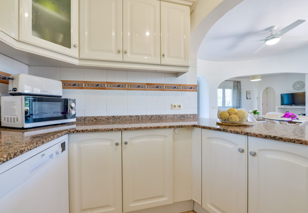 Villa à Moraira - Villa à louer à Moraira, CLEO Avec piscine chauffée