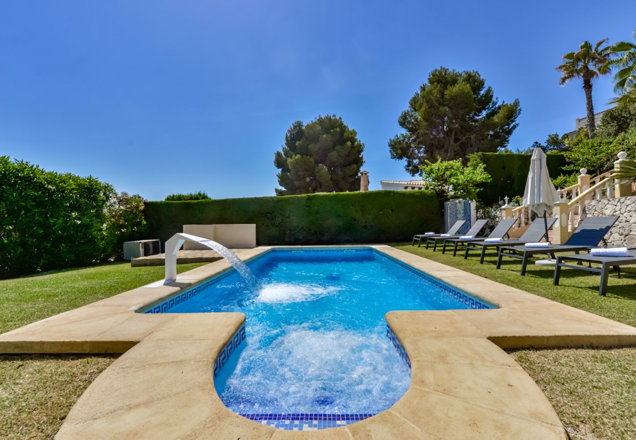 Villa à Moraira - Villa à louer à Moraira, CLEO Avec piscine chauffée