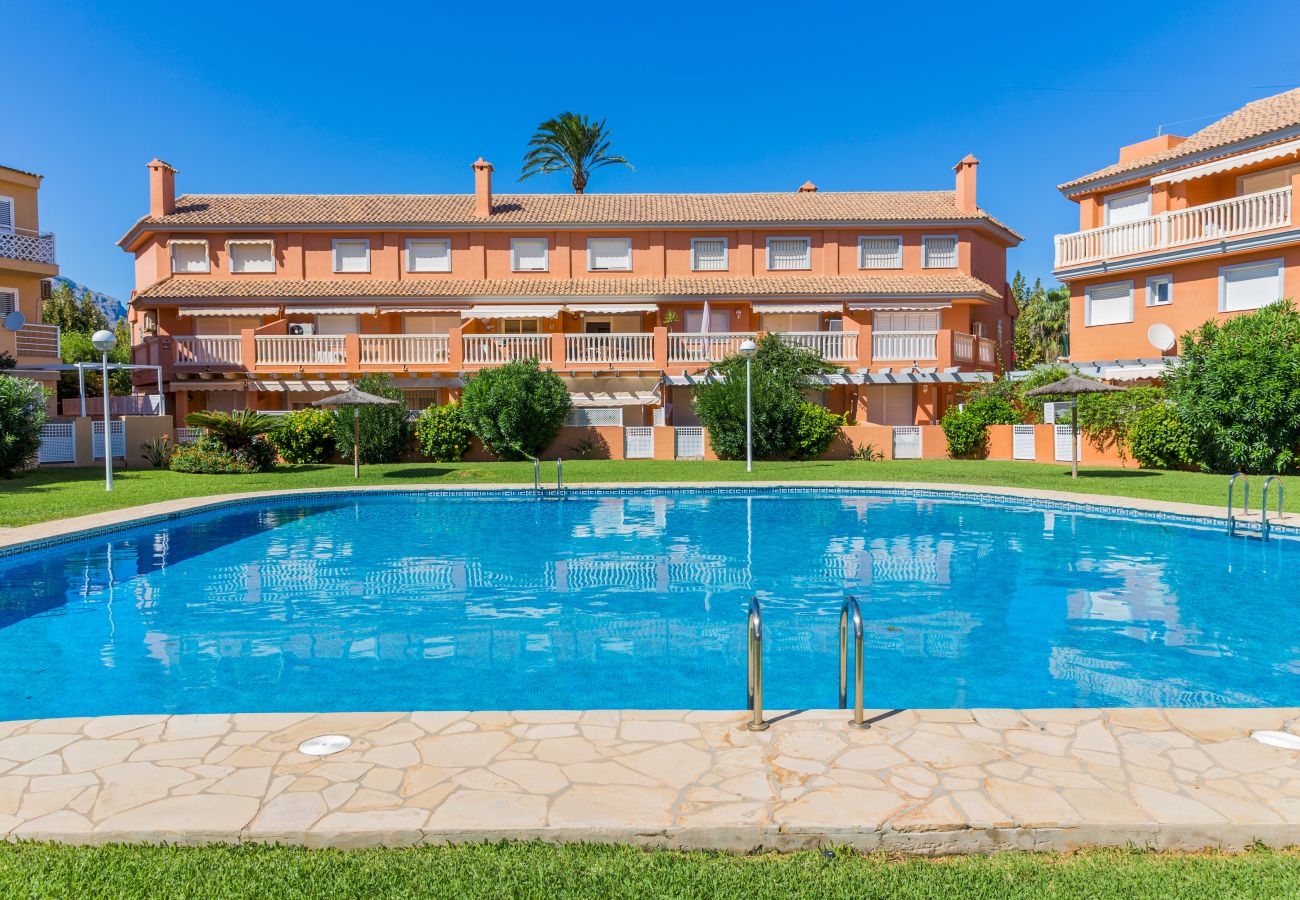 Appartement à Javea - Sunny Deluxe Duplex Arenal Park II Javea, avec terrasse, climatisation et piscine commune