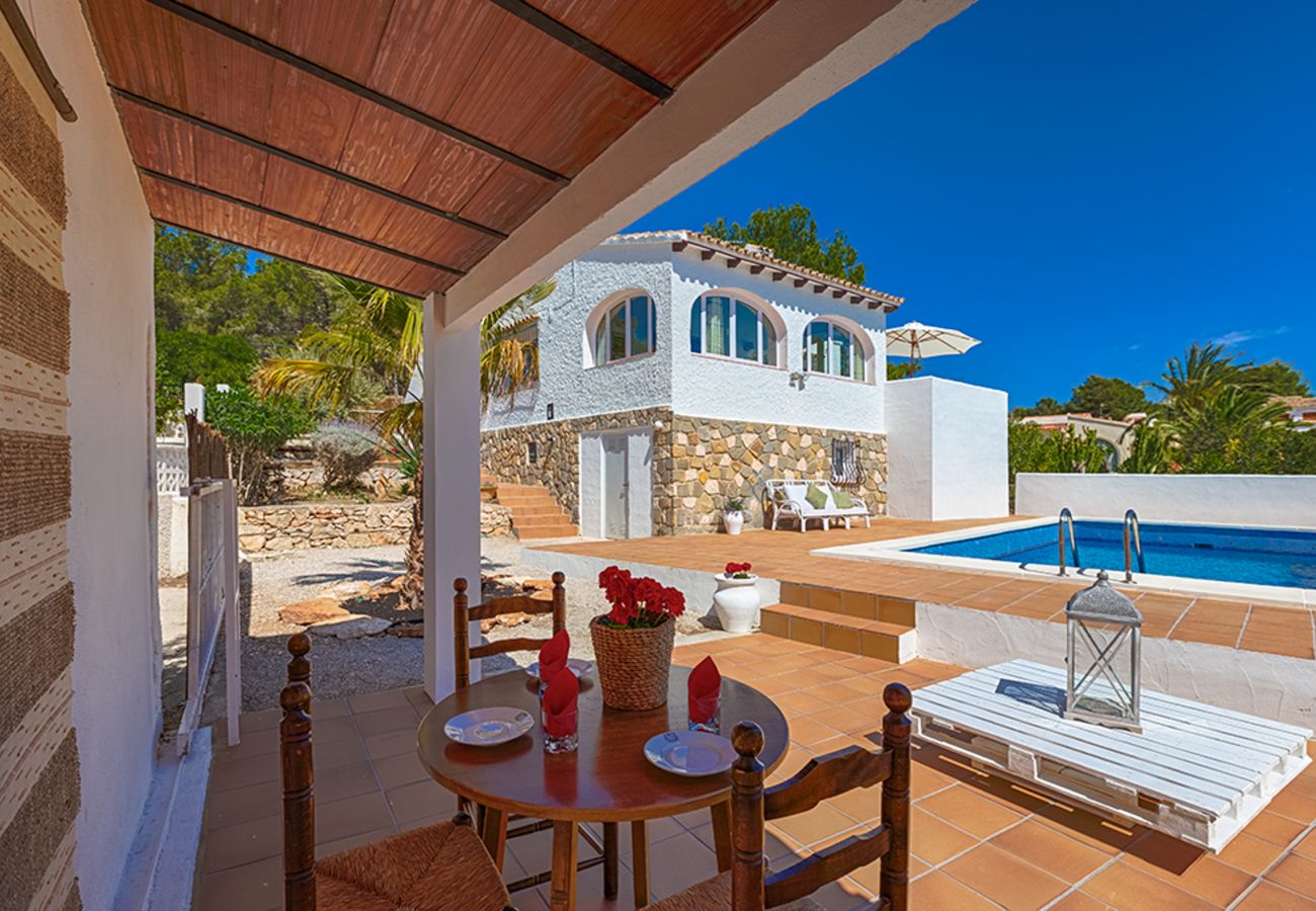 Villa in Benissa - MILOU, charmante villa voor 6 personen met uitzicht op zee, privé zwembad en gratis wifi