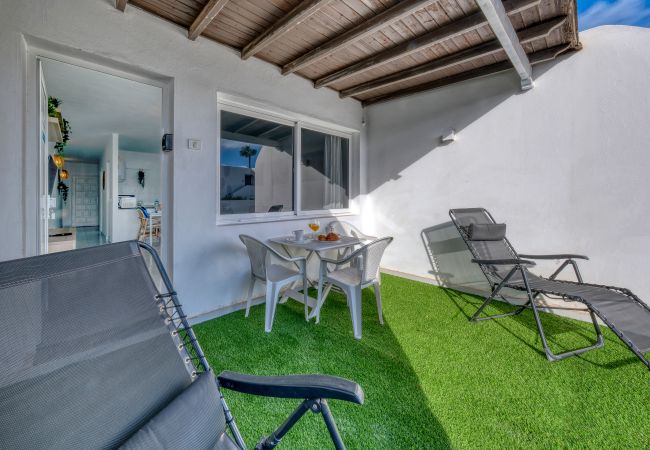 Appartement in Puerto del Carmen - suite Abora- Relax 500m de la playa, wifi rápido