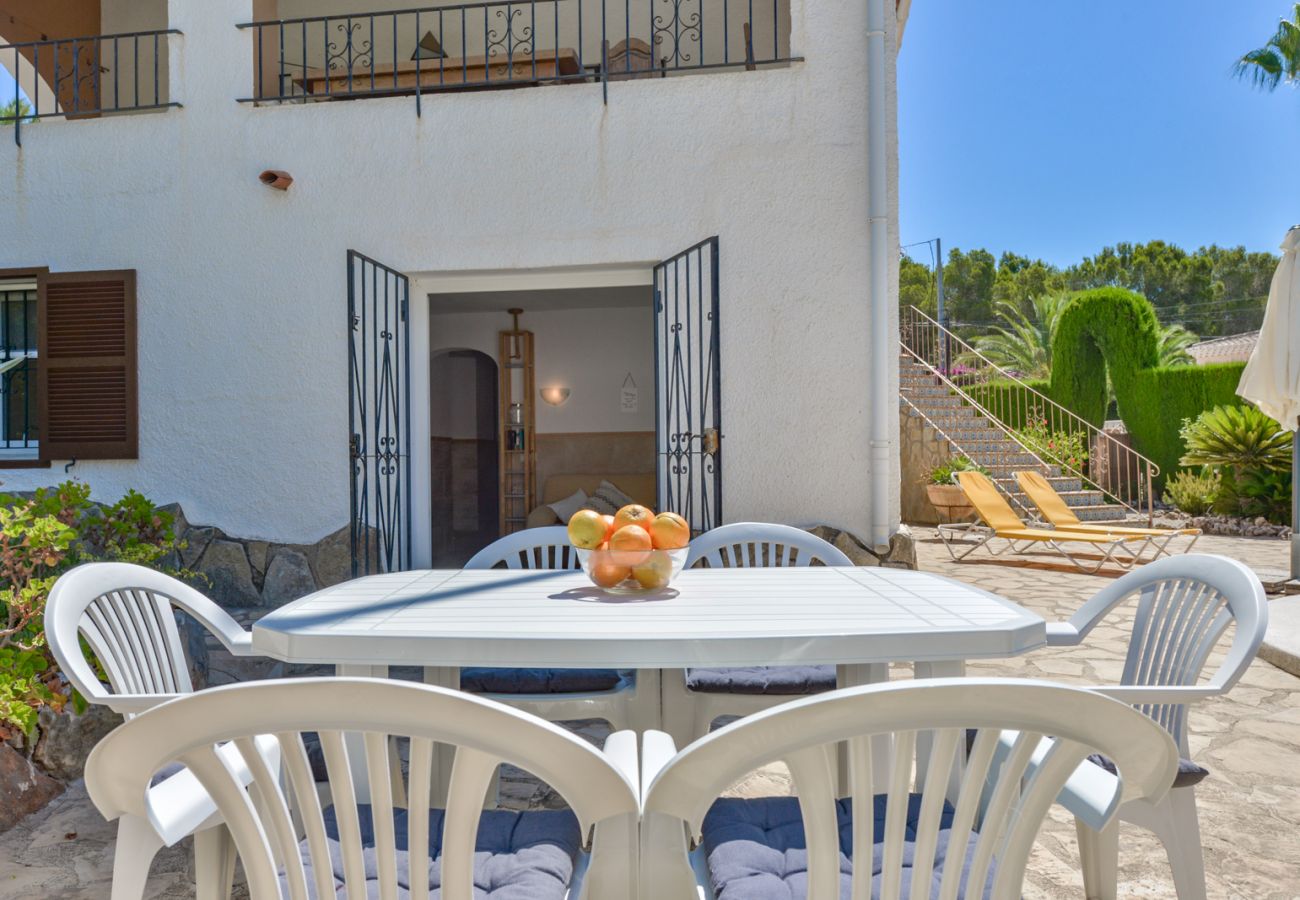 Villa in Benissa - JUNAI, villa voor 4 pax in Benissa met privé zwembad en gratis wifi