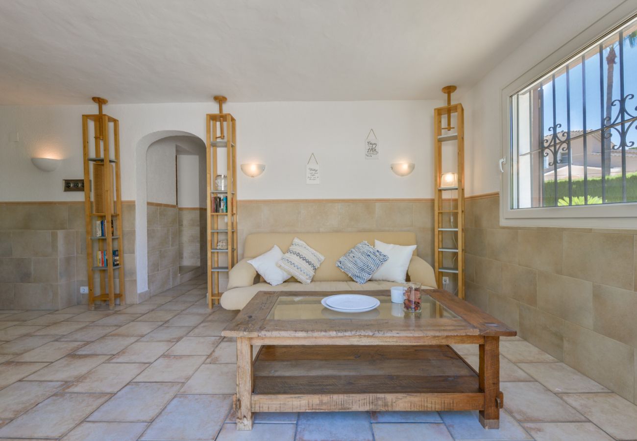 Villa in Benissa - JUNAI, villa voor 4 pax in Benissa met privé zwembad en gratis wifi