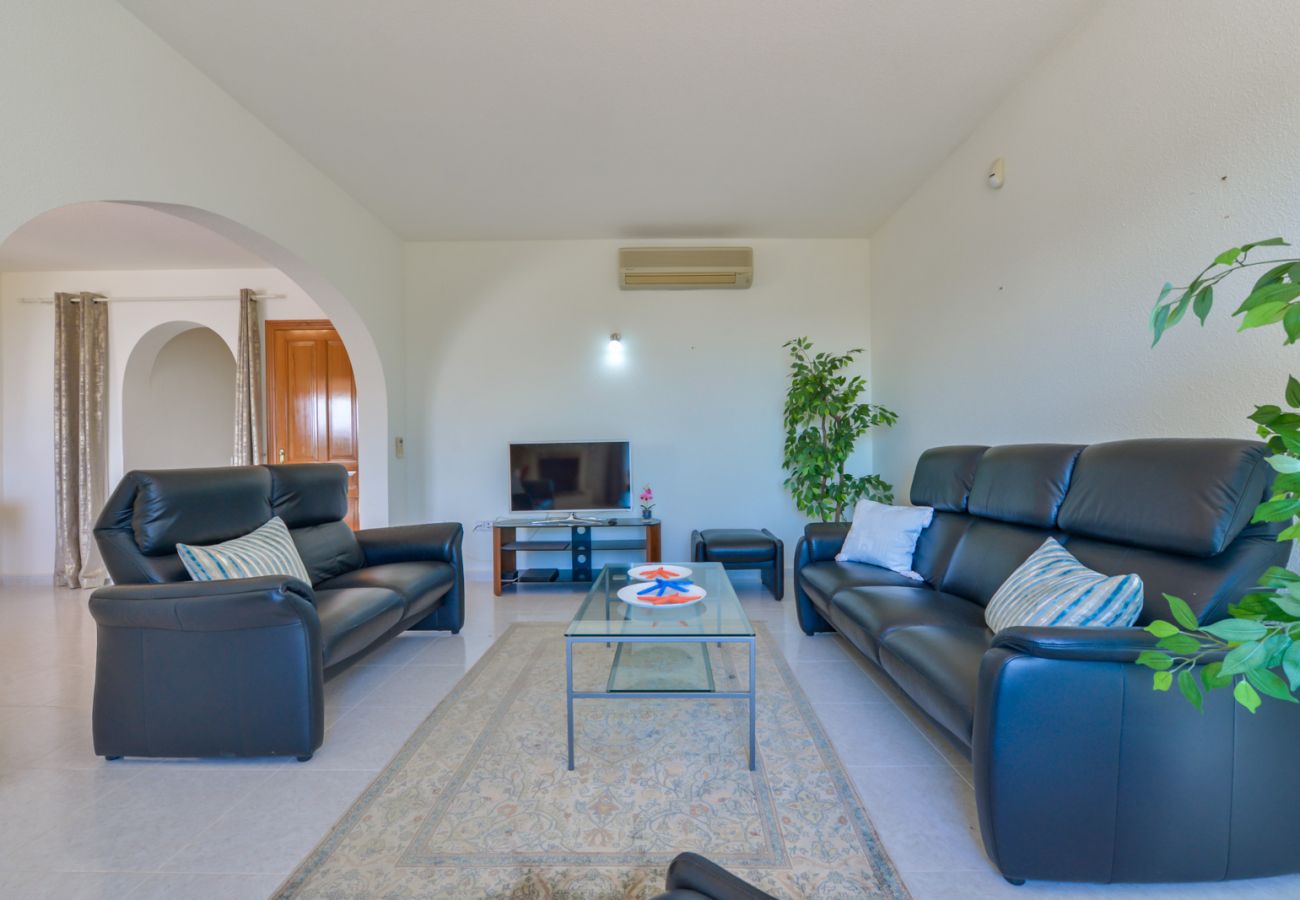 Villa in Benitachell - LOXI, mooie villa in Cumbre del Sol voor 6 personen met privé zwembad en uitzicht op zee.