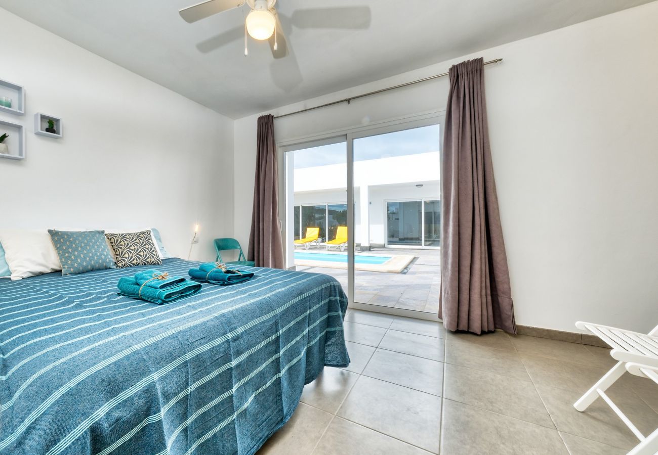 Huis in Charco del Palo - Casa Eden entorno naturista y piscina privada y tranquilidad