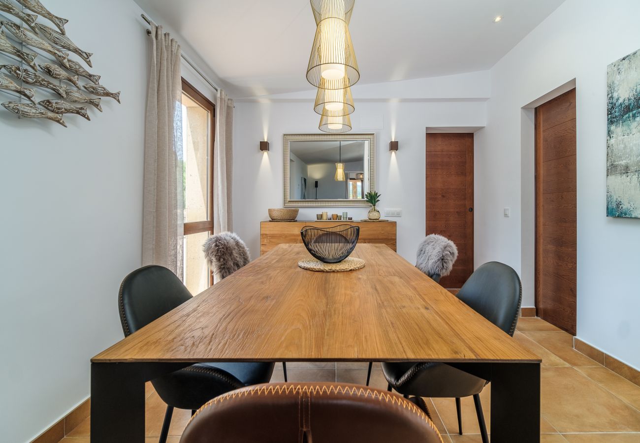 Villa in Pedreguer - Villa La Sella con Piscina Privada, Terrazas y Vistas a la Montaña
