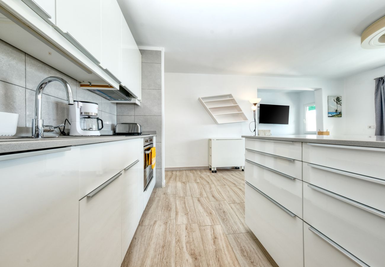 Huis in Costa Teguise - Casa Roberta Sea View