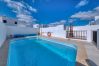 Huis in Playa Blanca - Playa Blanca Sunset - Piscina privada y BBQ By Lanzarote Vacation Homes Huis in Playa Blanca - Playa Blanca Sunset - Piscina privada y BBQ By Lanzarote Vacation Homes
