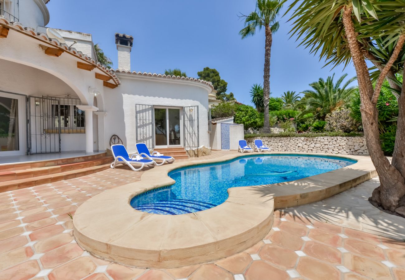 Willa w Moraira - SEBASTIAN,villa para 4 pax en Moraira y piscina privada. wifi gratis