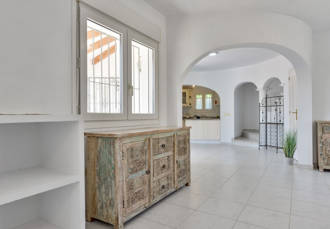 Willa w Moraira - SEBASTIAN,villa para 4 pax en Moraira y piscina privada. wifi gratis