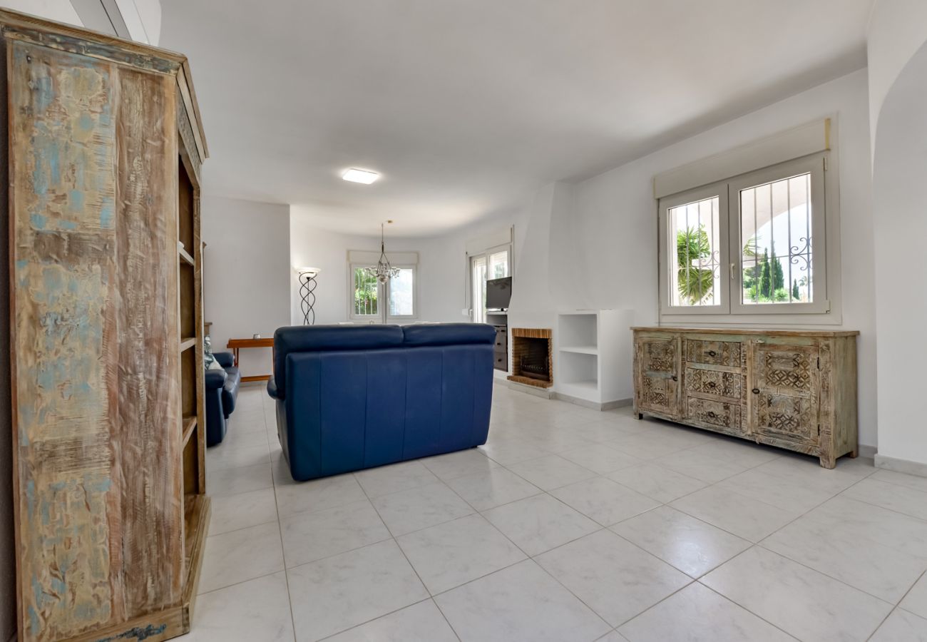 Willa w Moraira - SEBASTIAN,villa para 4 pax en Moraira y piscina privada. wifi gratis