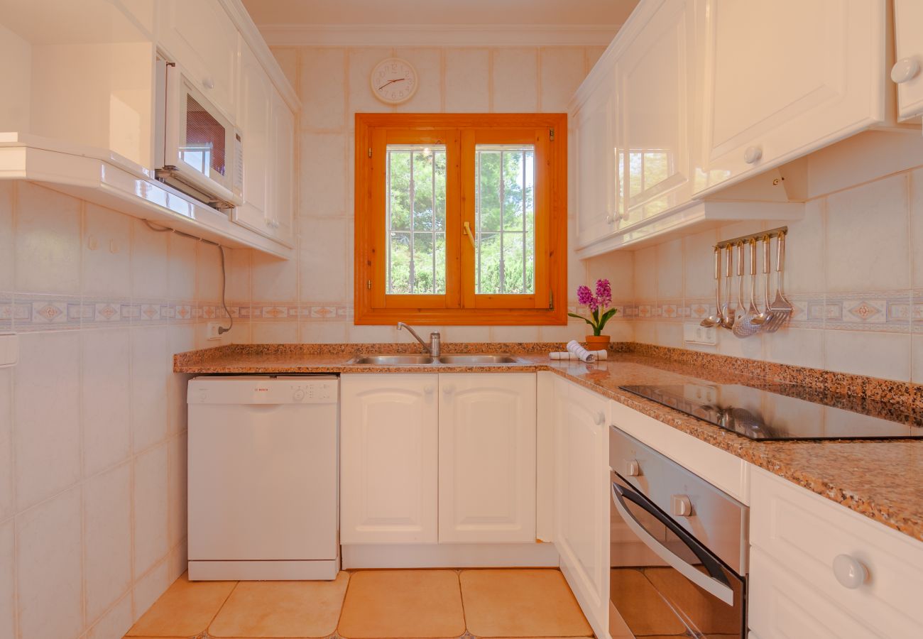 Willa w Benissa - SONRISAS,villa para 8 pax con piscina privada y wifi gratuito.