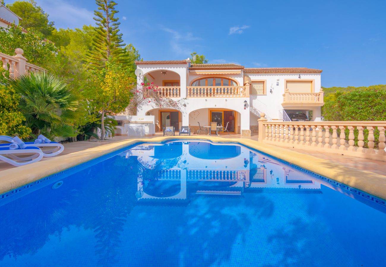 Willa w Benissa - SONRISAS,villa para 8 pax con piscina privada y wifi gratuito.