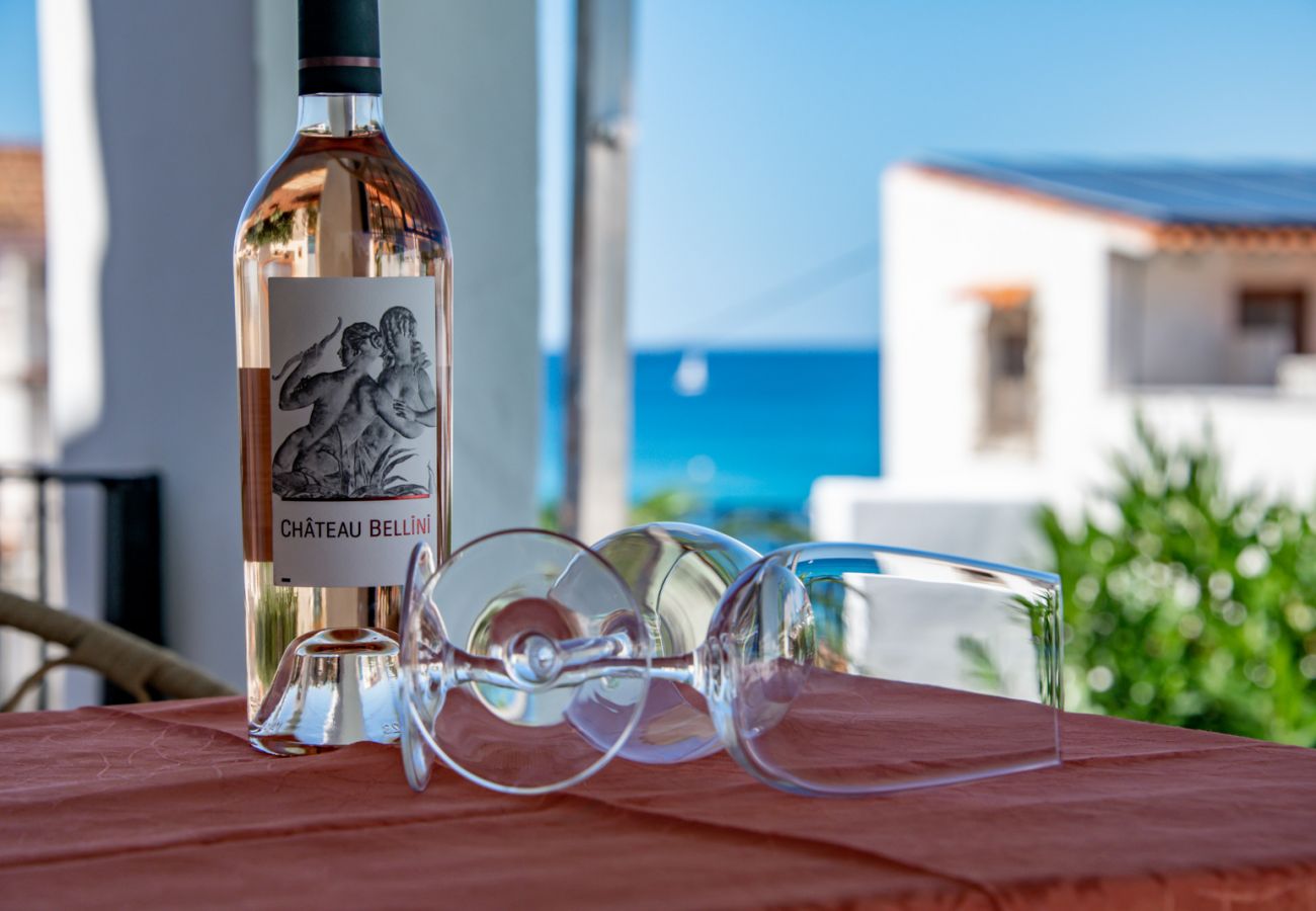 Willa w Moraira - Alquiler de villa en El Portet de Moraira, SAN VICENTE, a 50 mts del agua y piscina privada