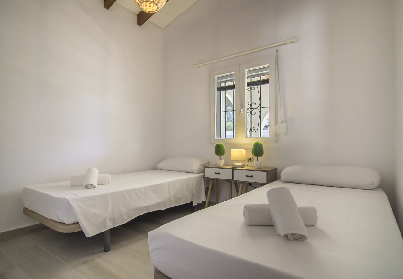 Willa w Benissa - Alquiler de villa en Benissa ACAEPA, con piscina privada para 6 pax