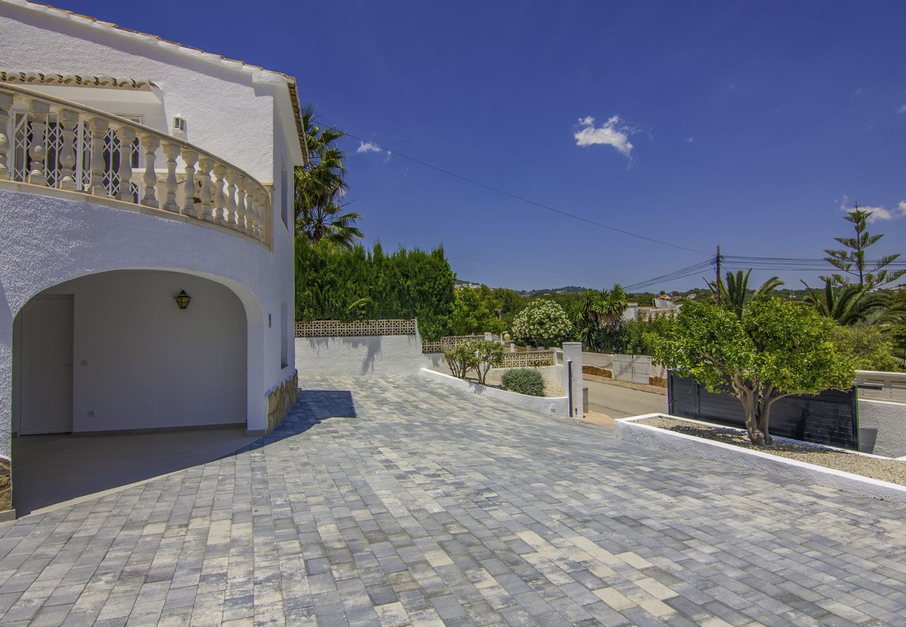 Willa w Benissa - SIMPSON, villa en Benissa para 6 pax con piscina privada. wifi gratuito