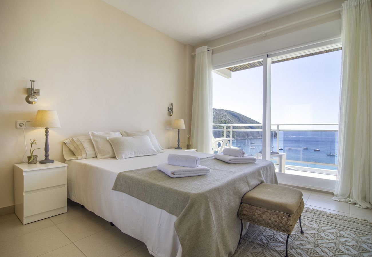 Apartament w Moraira - Alquiler de apartamento en El Portet, BELLISSIMO para 6 pax