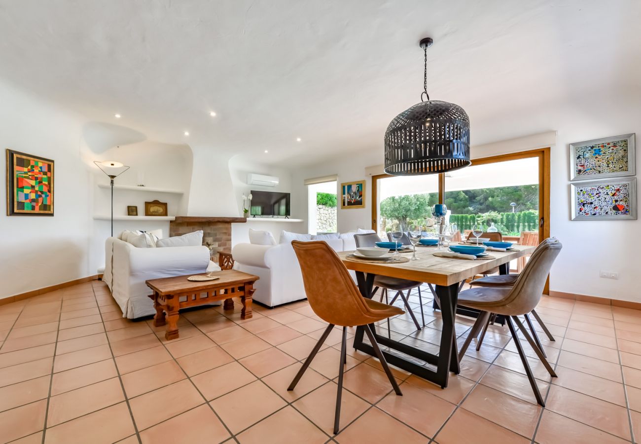 Willa w Moraira - Alquiler de villa en Moraira, LA ROCALLA