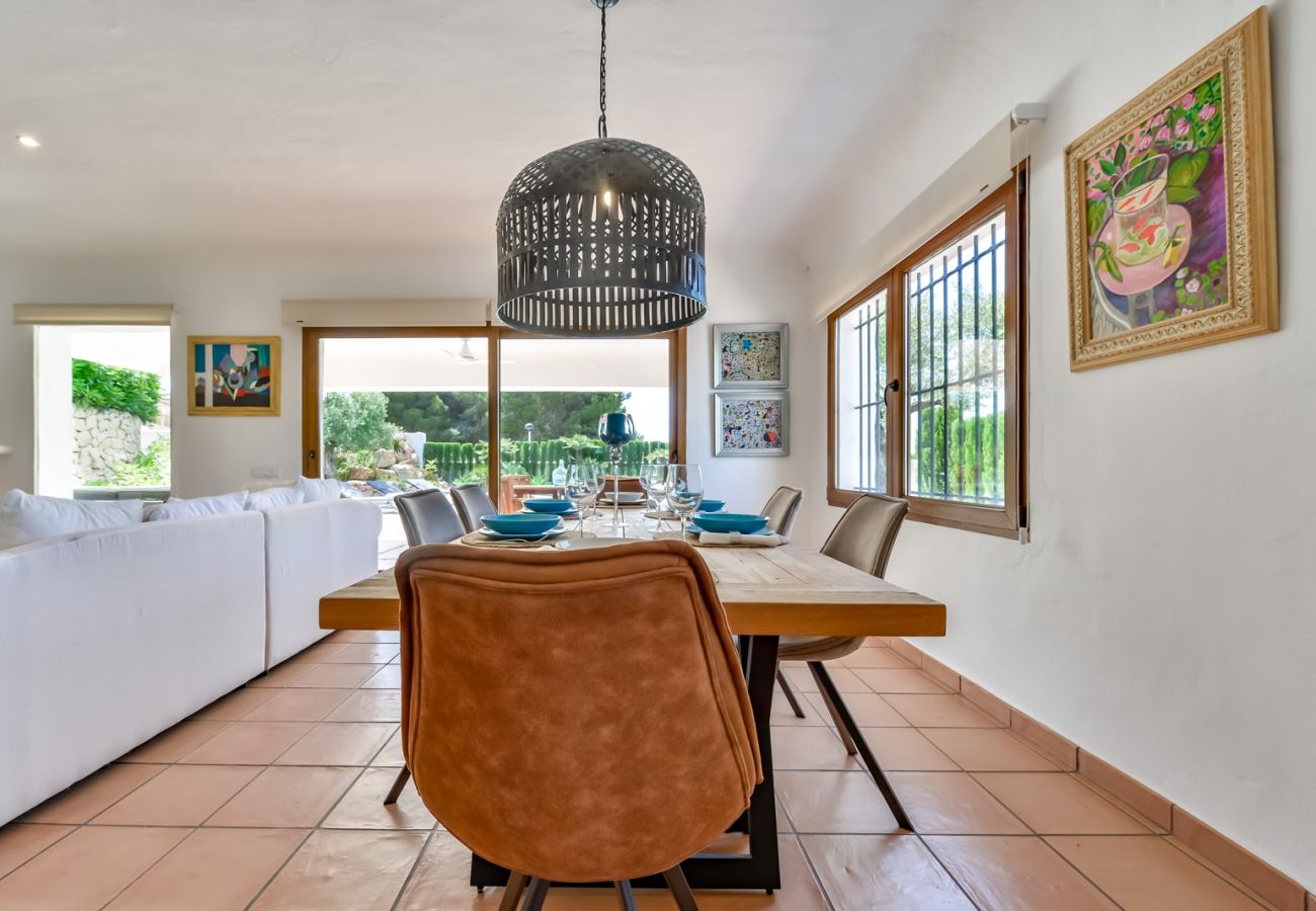 Willa w Moraira - Alquiler de villa en Moraira, LA ROCALLA
