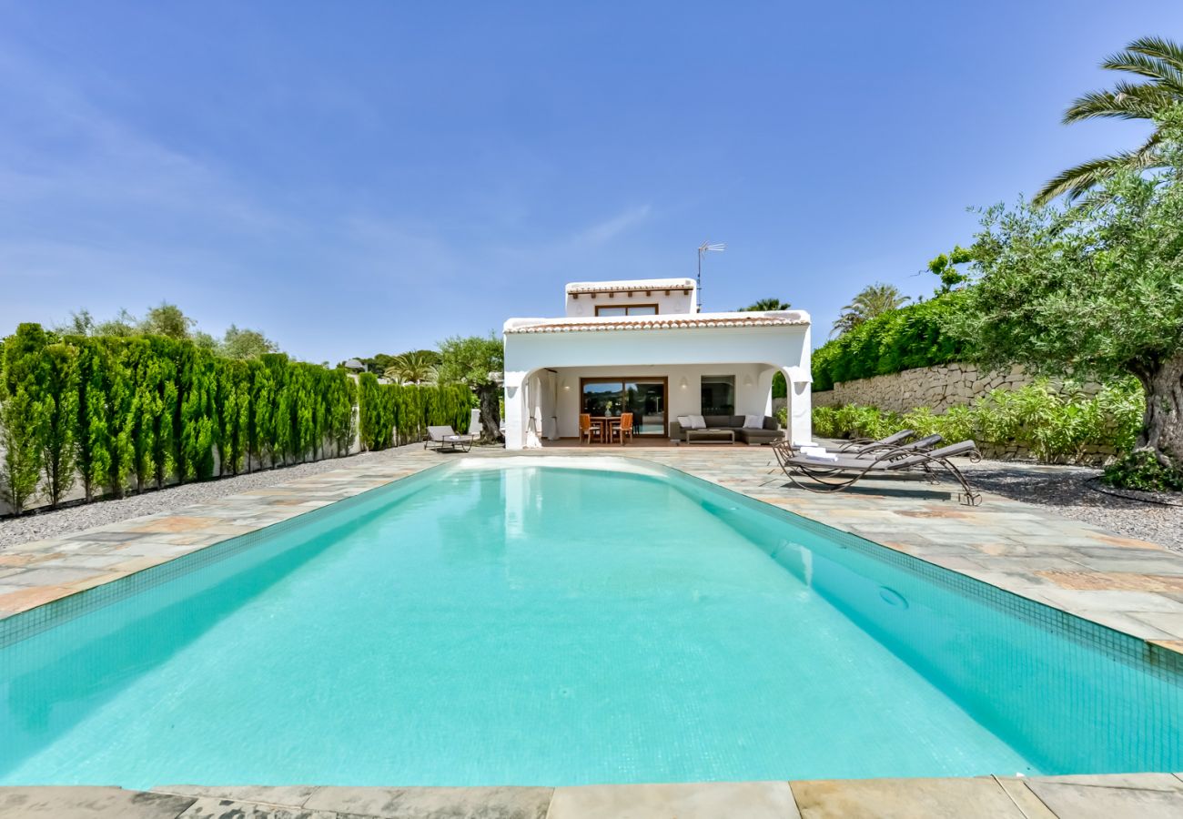 Willa w Moraira - Alquiler de villa en Moraira, LA ROCALLA