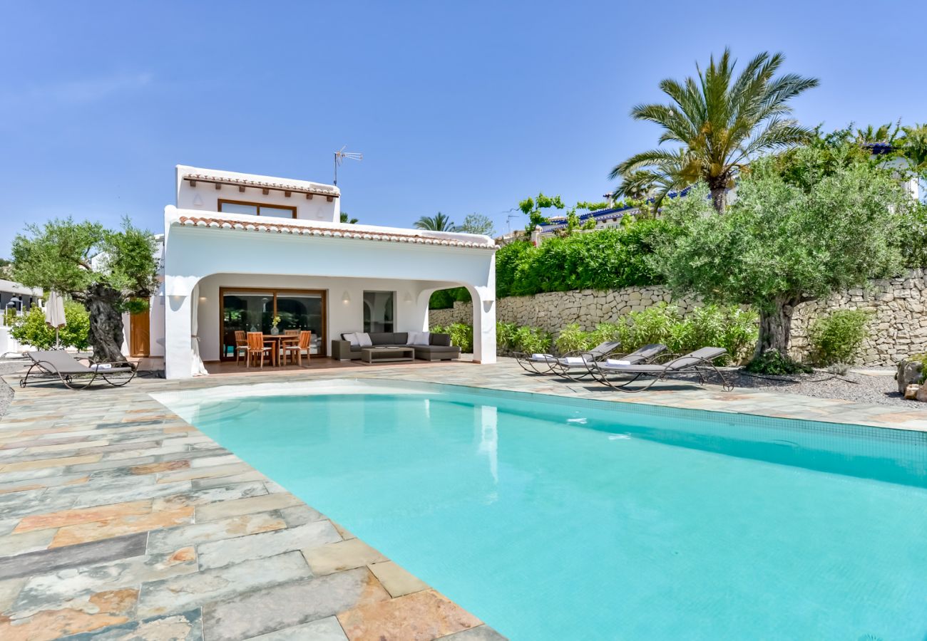 Willa w Moraira - Alquiler de villa en Moraira, LA ROCALLA