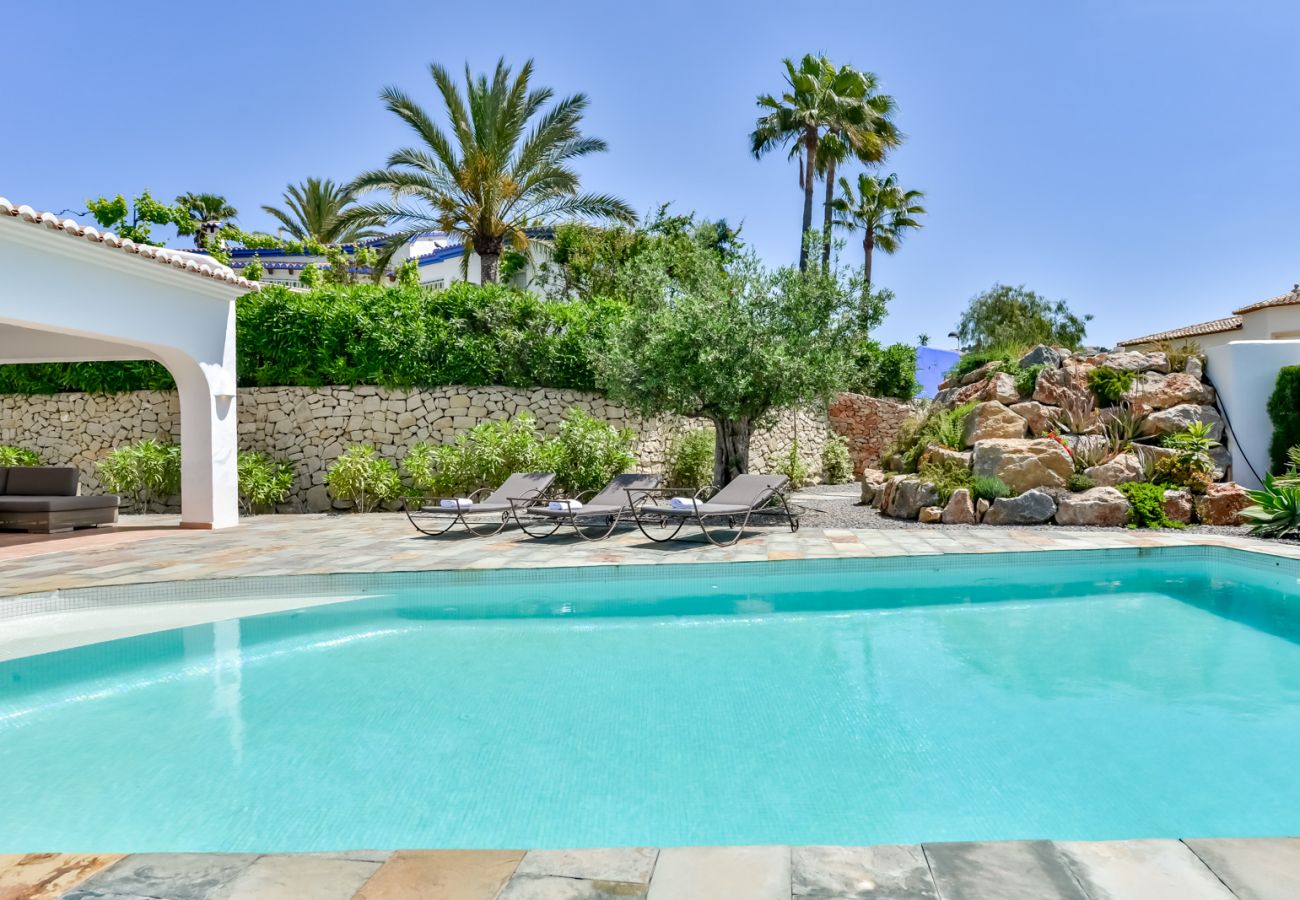 Willa w Moraira - Alquiler de villa en Moraira, LA ROCALLA