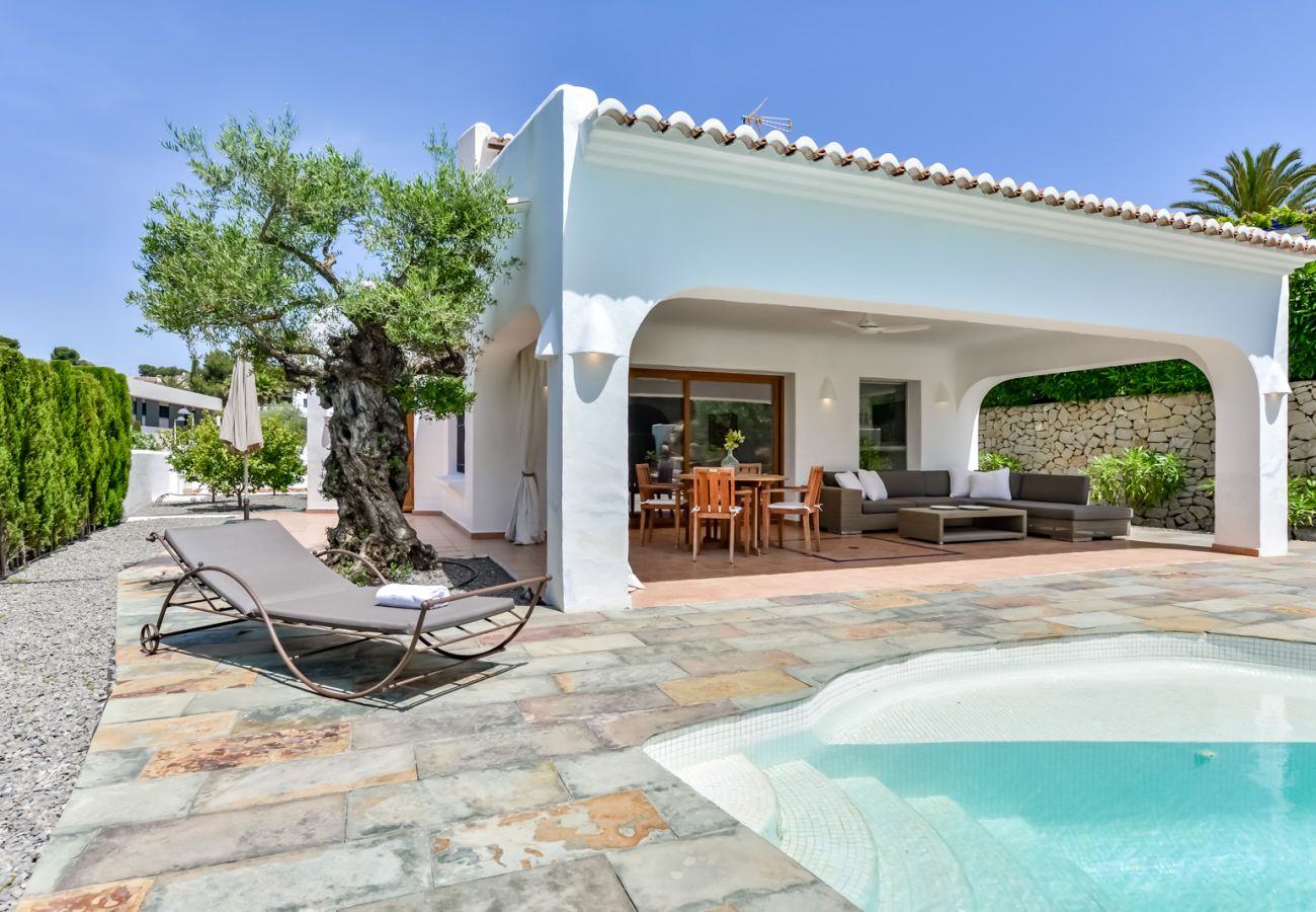 Willa w Moraira - Alquiler de villa en Moraira, LA ROCALLA