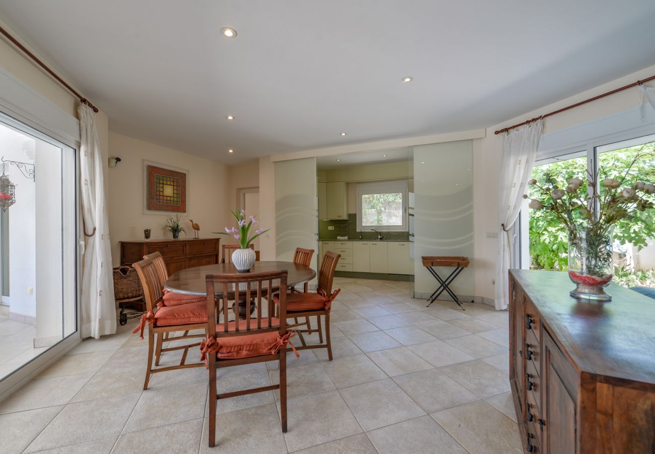 Willa w Benissa - Alquiler de villa en Cala Pinets Benissa ACACIAS,  con piscina privada para 6 pax