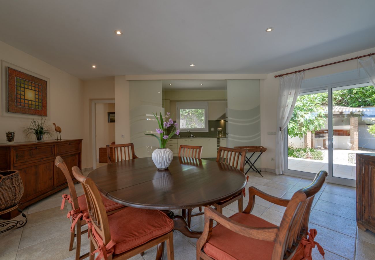 Willa w Benissa - Alquiler de villa en Cala Pinets Benissa ACACIAS,  con piscina privada para 6 pax