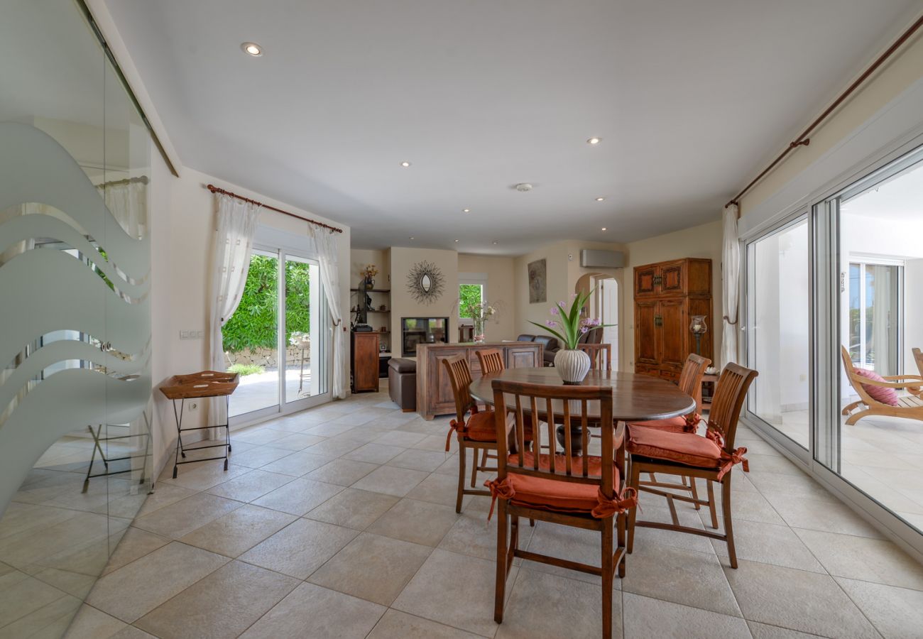 Willa w Benissa - Alquiler de villa en Cala Pinets Benissa ACACIAS,  con piscina privada para 6 pax