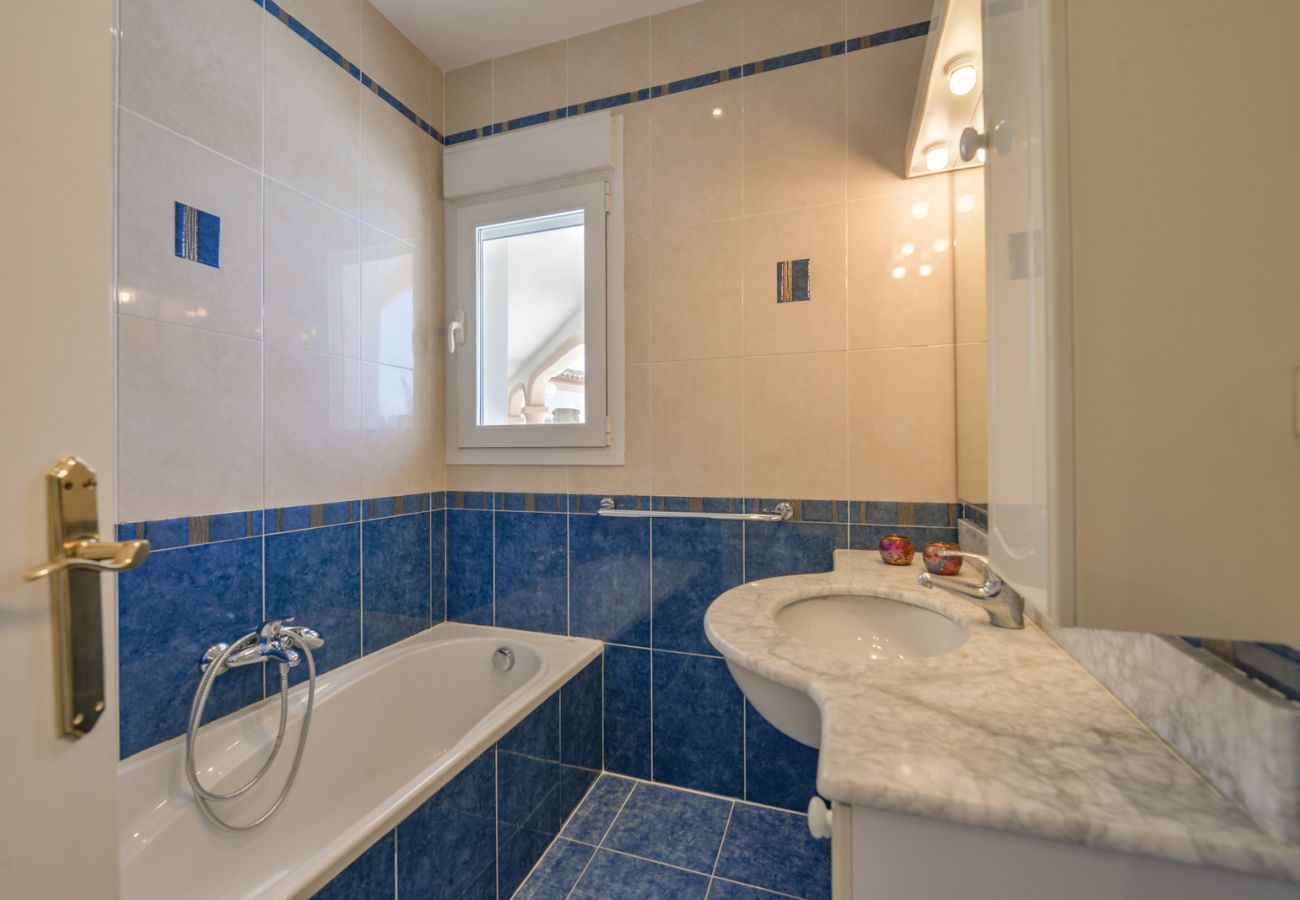 Willa w Benissa - Alquiler de villa en Cala Pinets Benissa ACACIAS,  con piscina privada para 6 pax